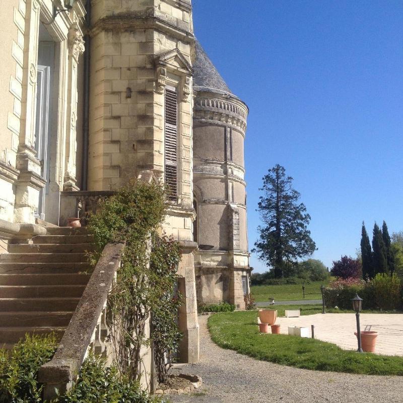 Chateau De La Tremblaye Шоле Екстериор снимка